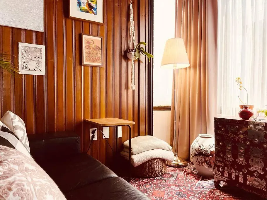 3Rooms With Beam Projector & Arcade Game Machine location